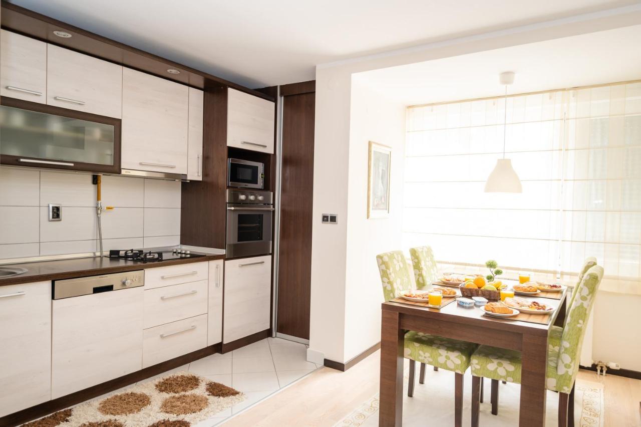 Bright 1Bdr Apartment In The City Center Σαράγεβο Εξωτερικό φωτογραφία