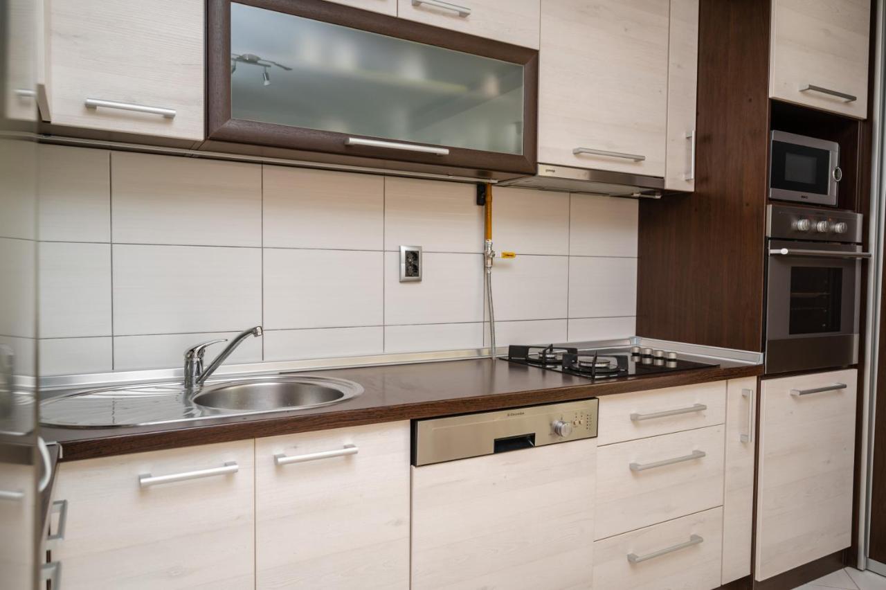Bright 1Bdr Apartment In The City Center Σαράγεβο Εξωτερικό φωτογραφία